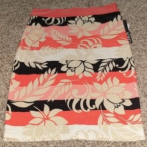 Xoxo floral skirt